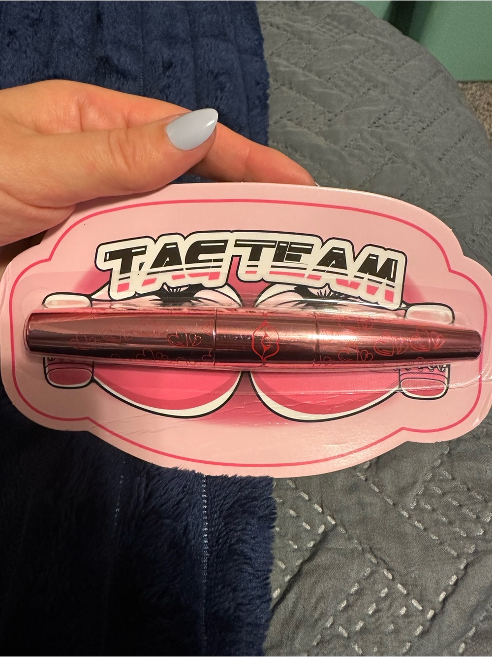 Black dual ended Mascara